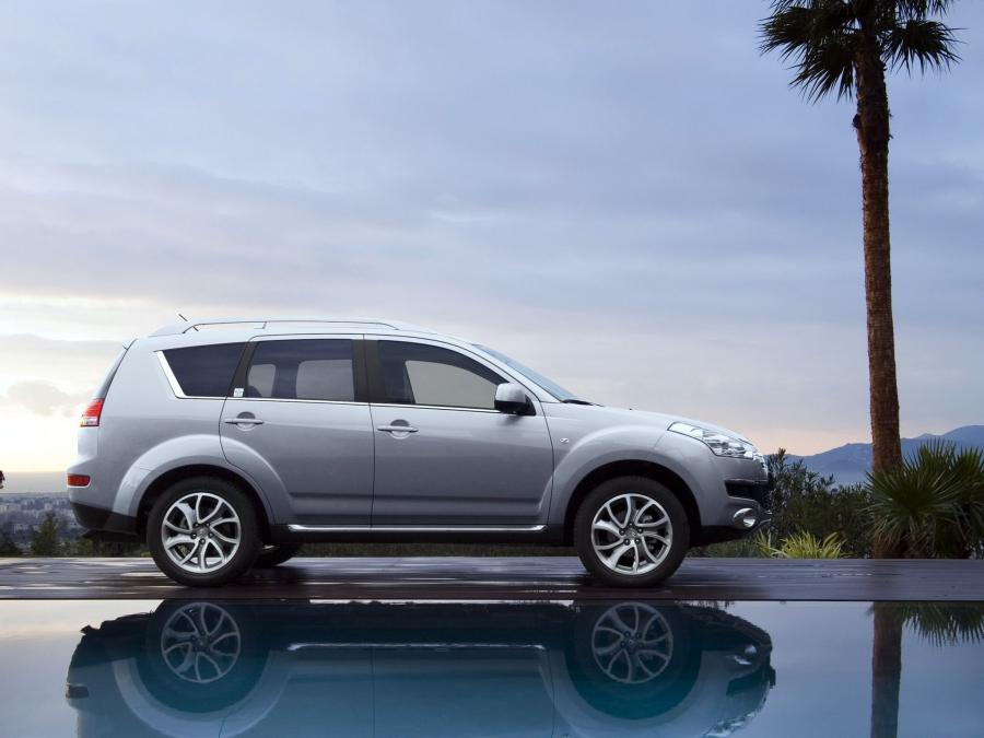  Citroen C-Crosser 2007 года  (фото 13 из 22)
